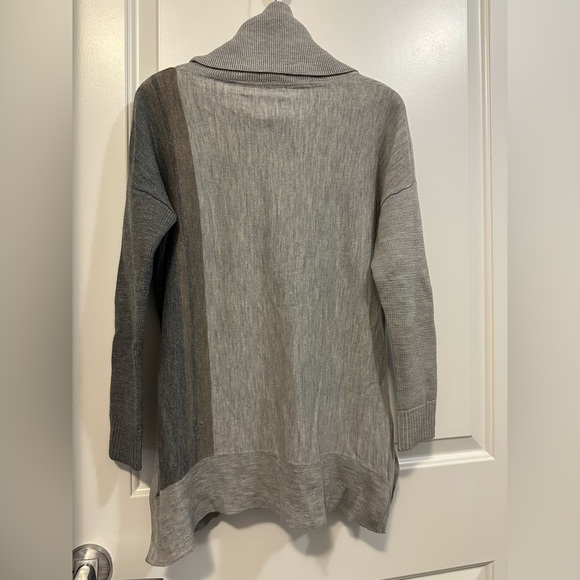 100% extra fine merino sweater - Picture 4 of 5